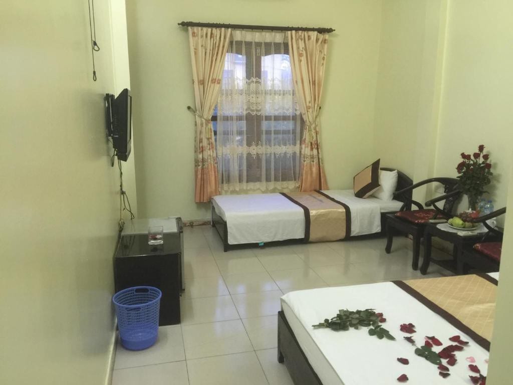 Thu Guest House private room for rent