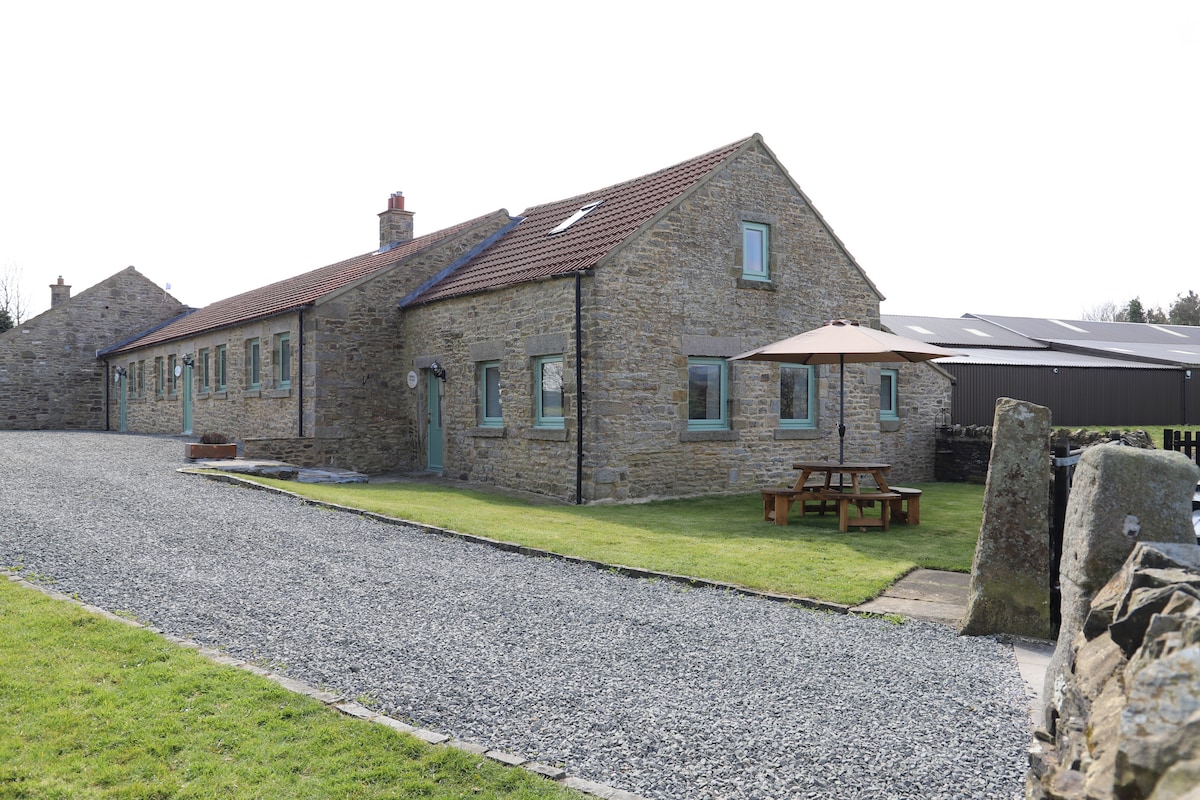 Stow House Farm Cottages, Cornmill Cottage