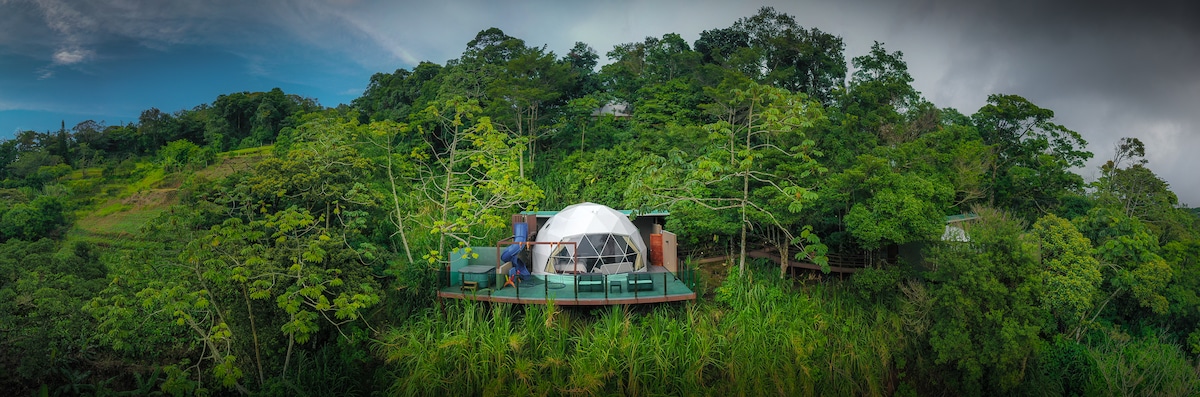 Chira Glamping -以家庭为主题的蒙特维德帐篷