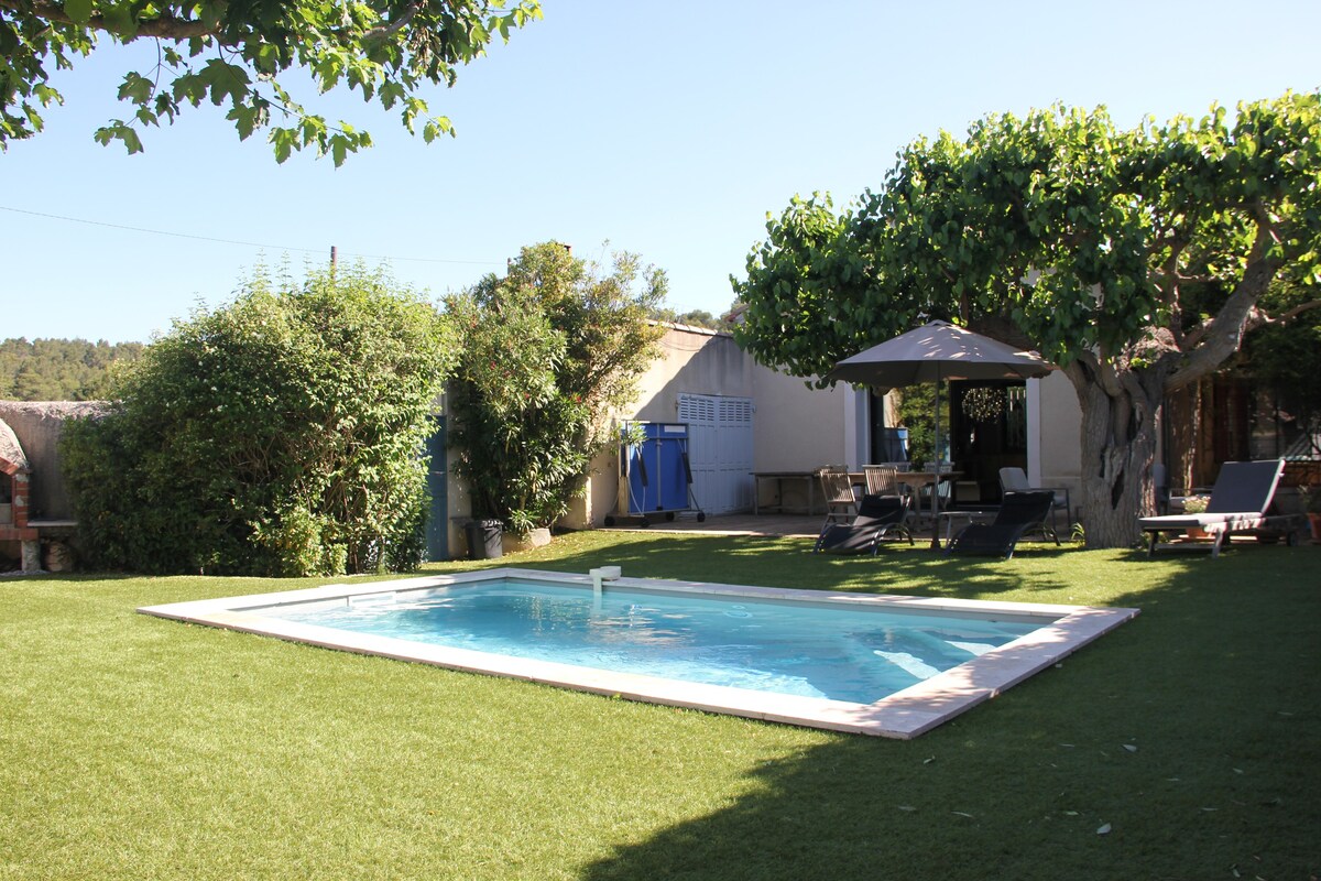 Maison 3 chambres avec piscine à 10min de Cassis