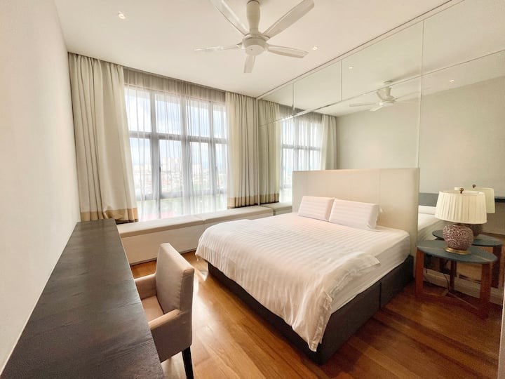 优雅的3卧室|无边泳池|靠近吉隆坡城中城