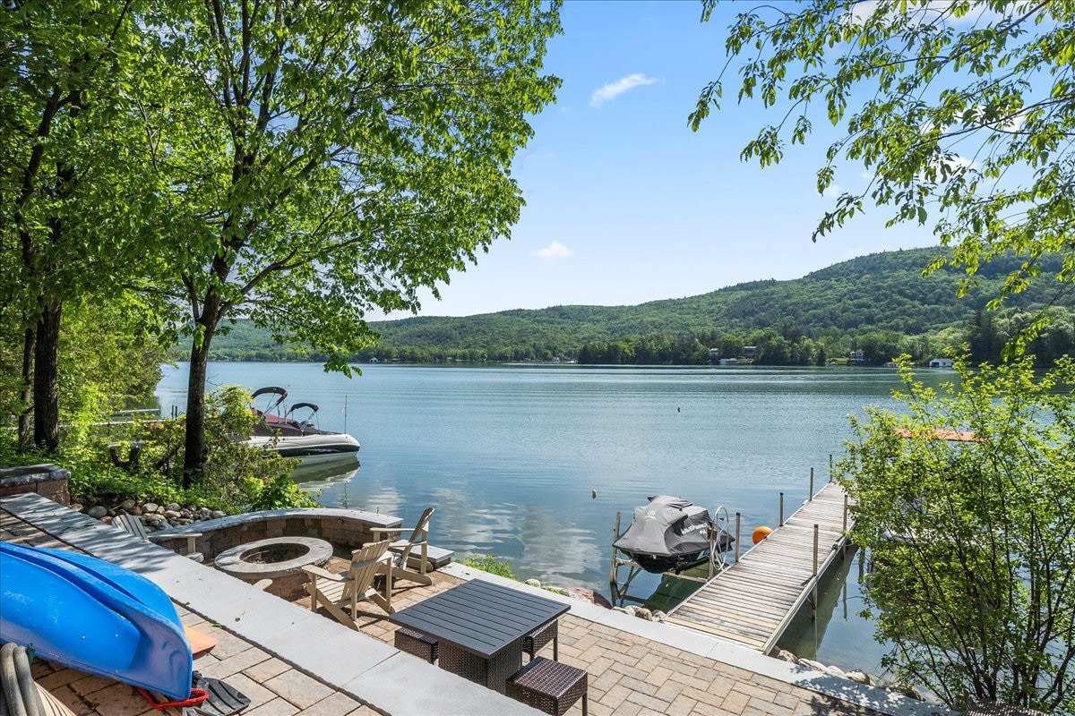 Summer View Lake House