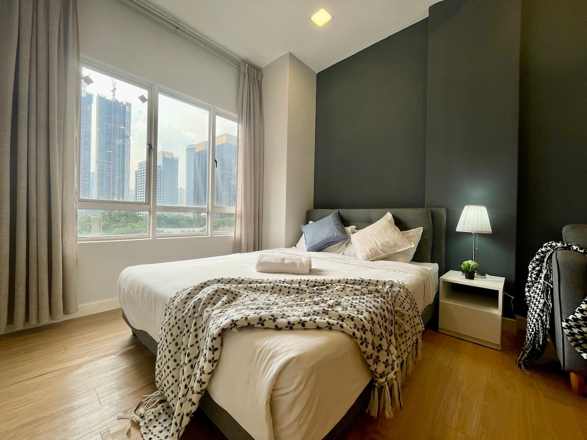 宁静的单间公寓，可欣赏吉隆坡城角落景观| Netflix | 100Mbps无线网络