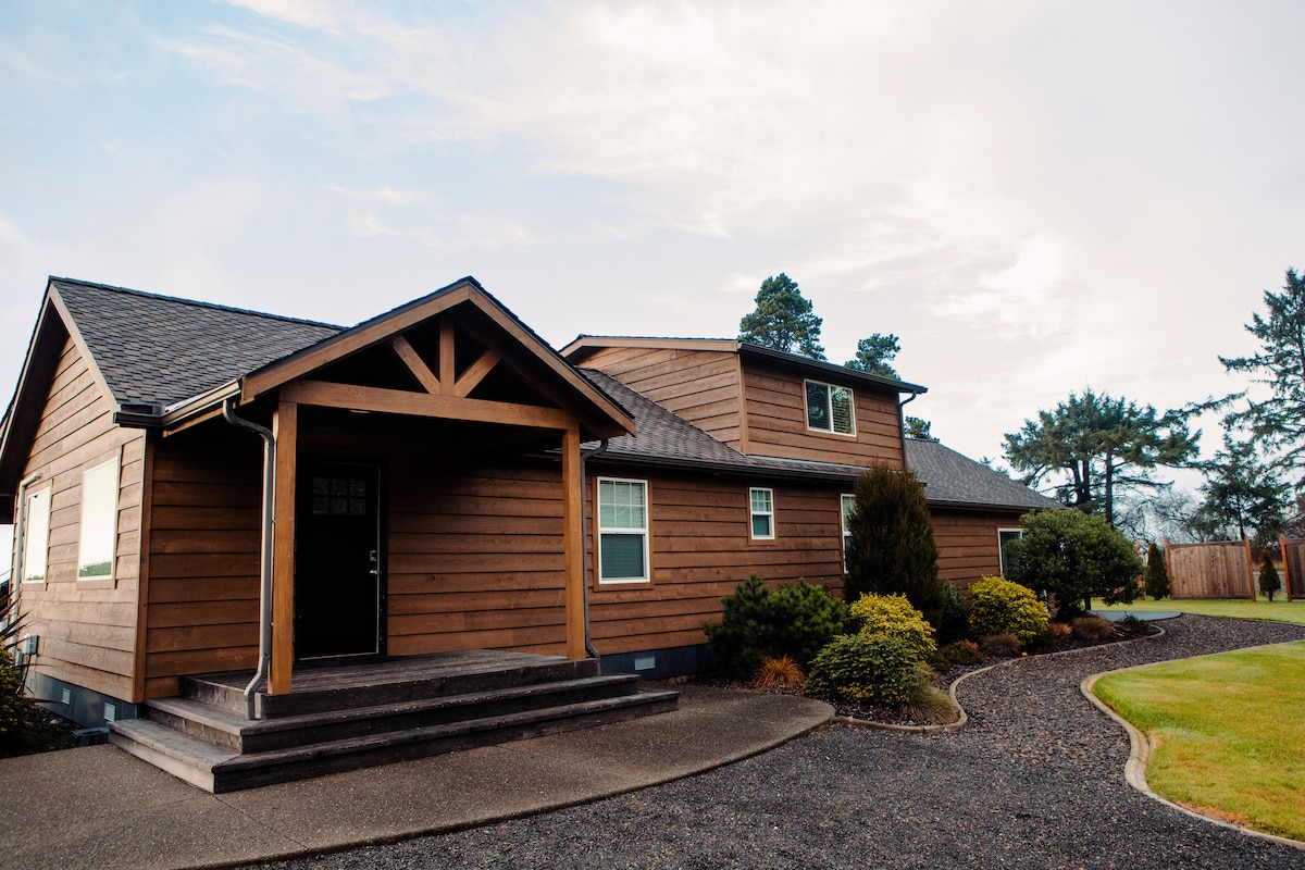 South Bay Cabin - Westport, WA