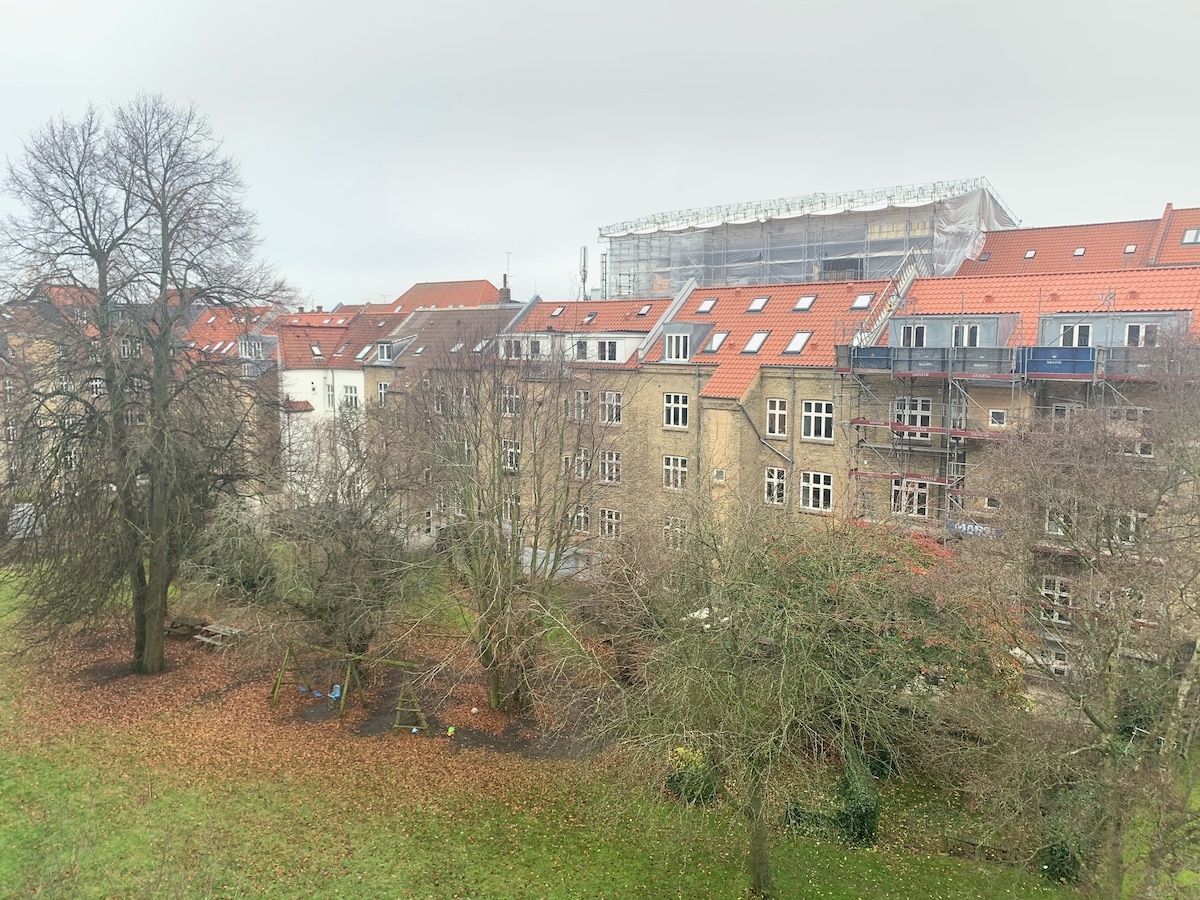 位于奥胡斯（ Aarhus ）市中心的「Hyggelig」公寓