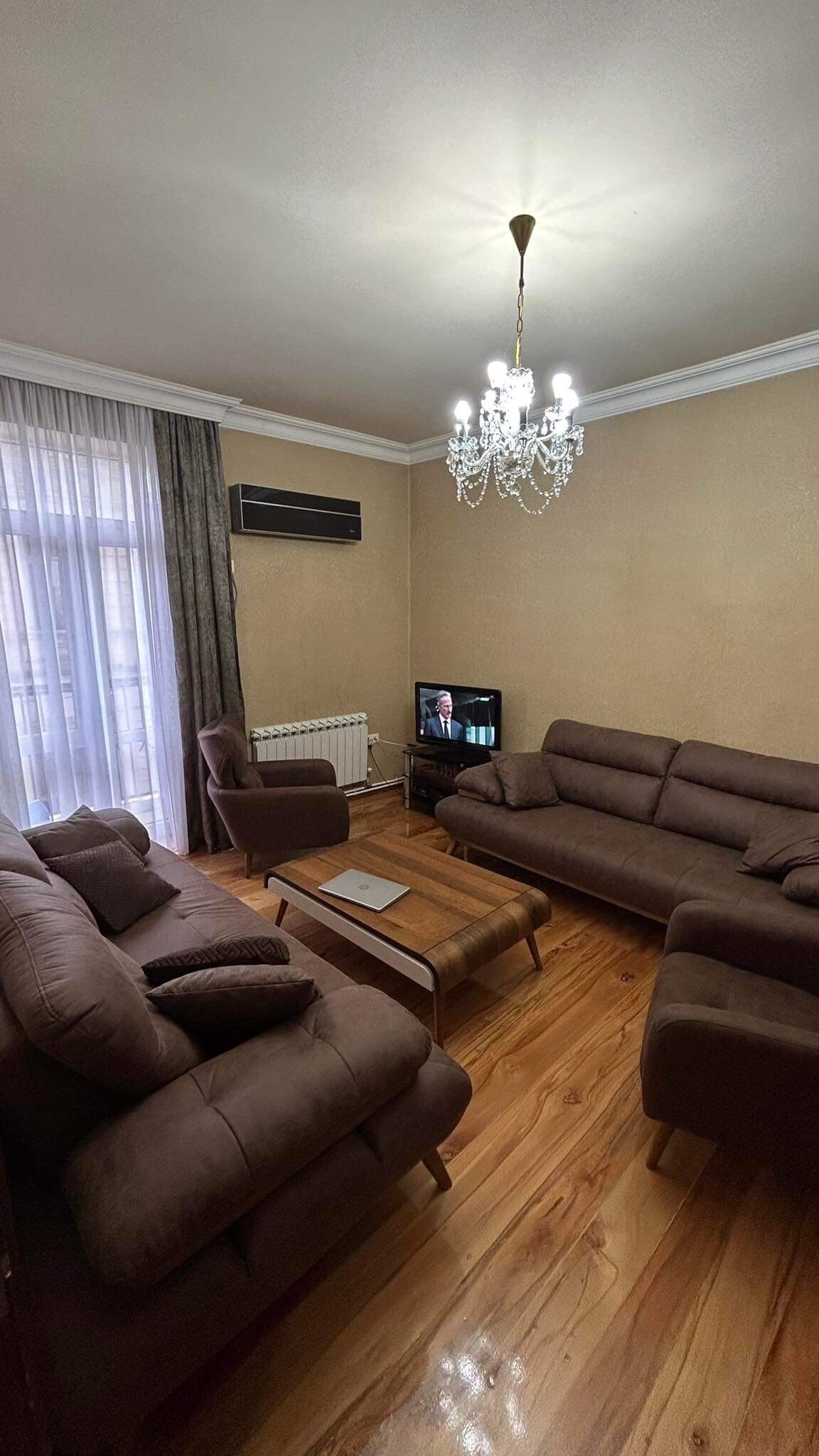 apartment urushadze