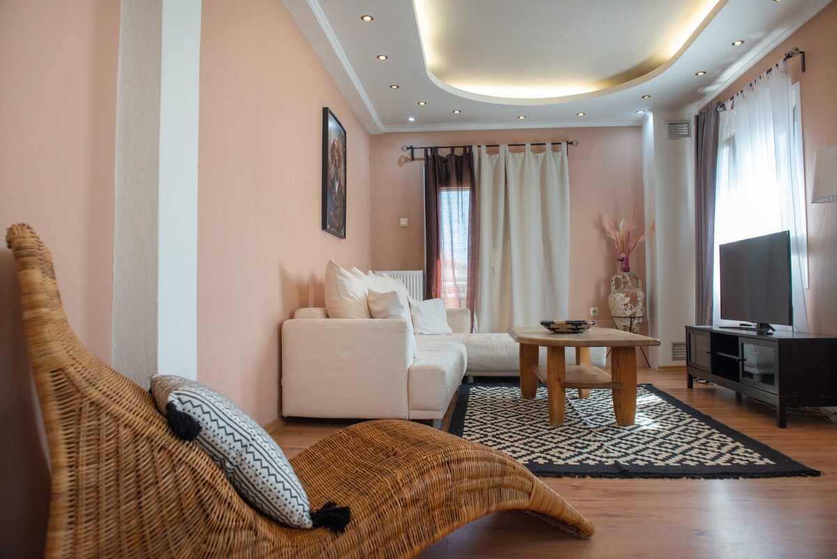 Bettina’s cozy apartment close to Thasos port