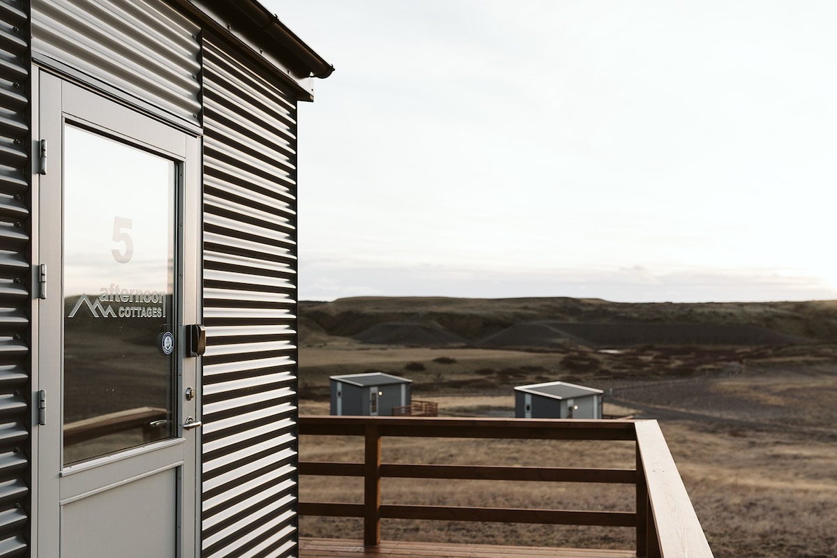 Hekla附近的下午小屋- （第5号）