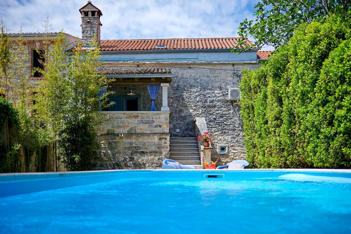 Casa Santa Mare - Romantic house with Private Pool