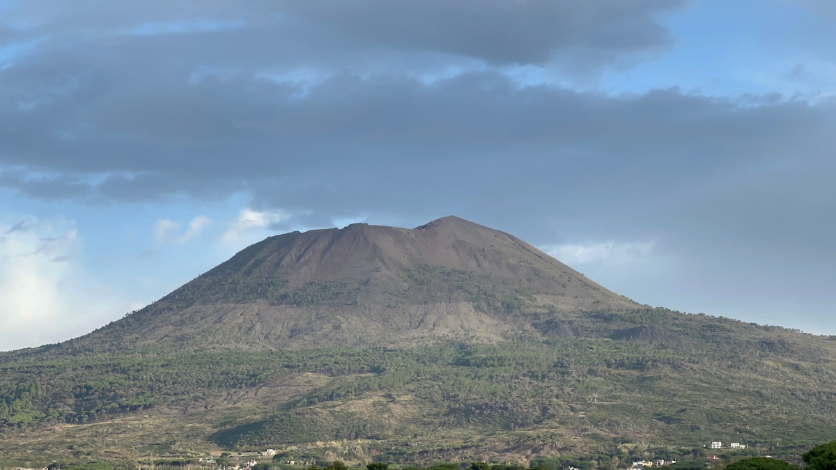 火山爱好者