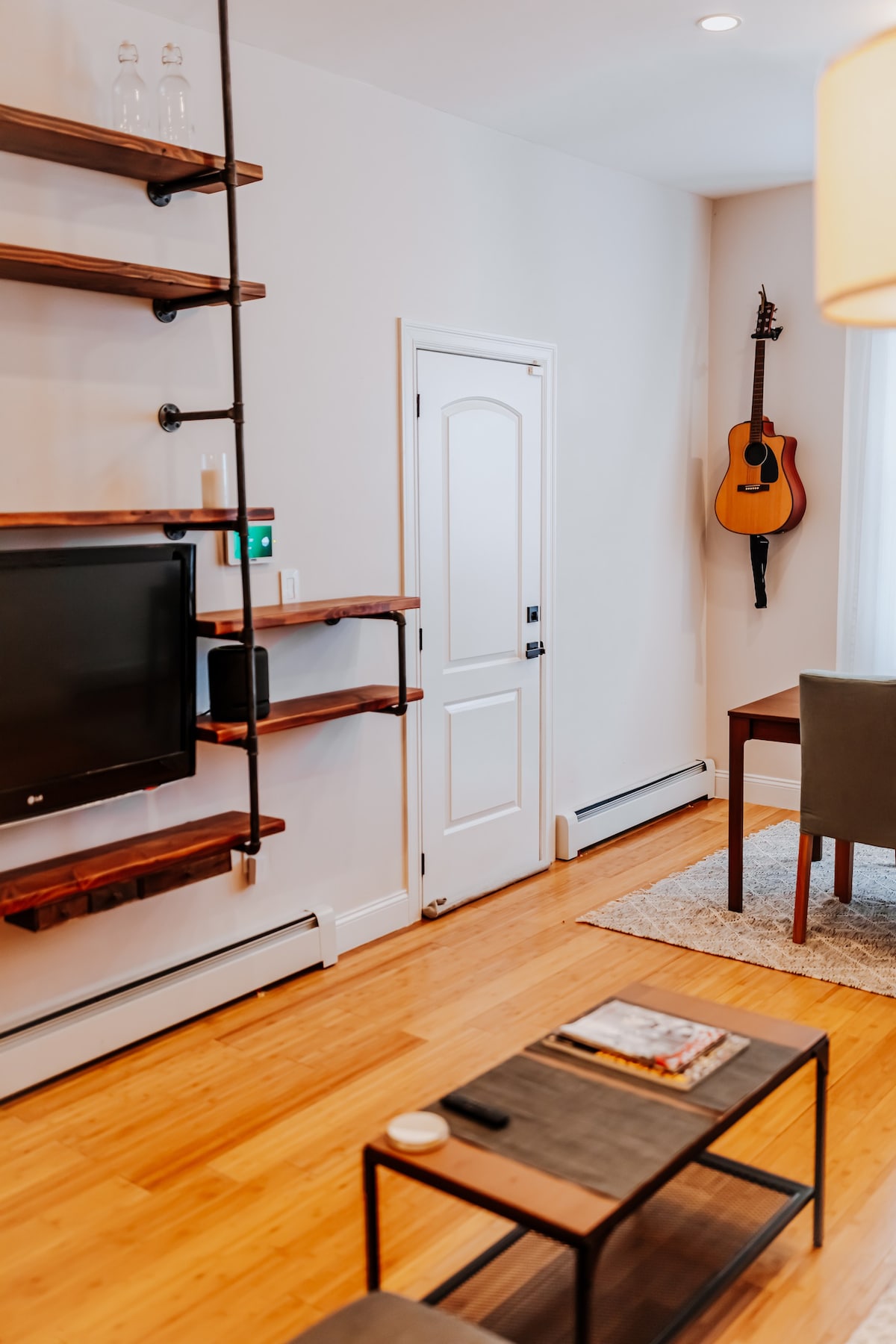 Modern Cozy Apartment, 35 Mins To Manhattan