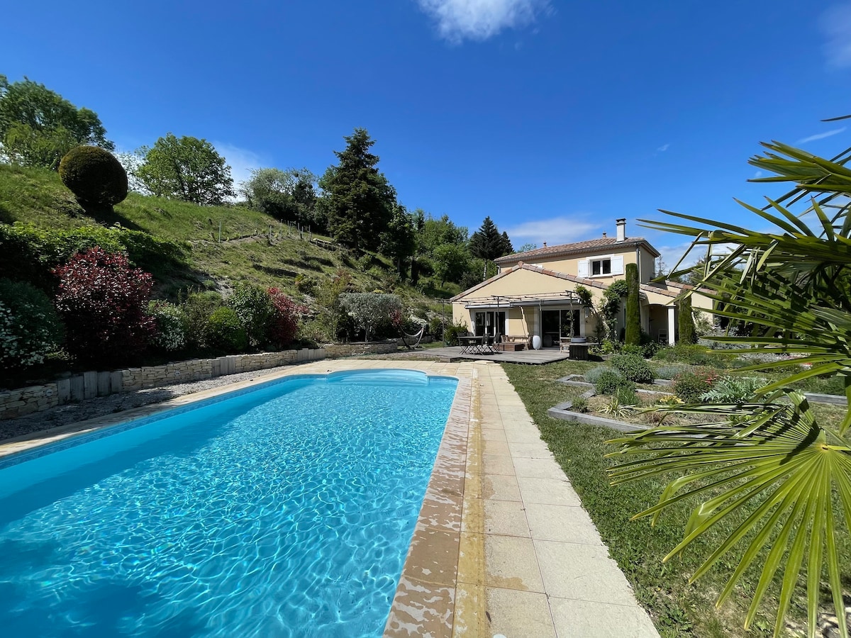 Maison familiale avec piscine idéale vacances