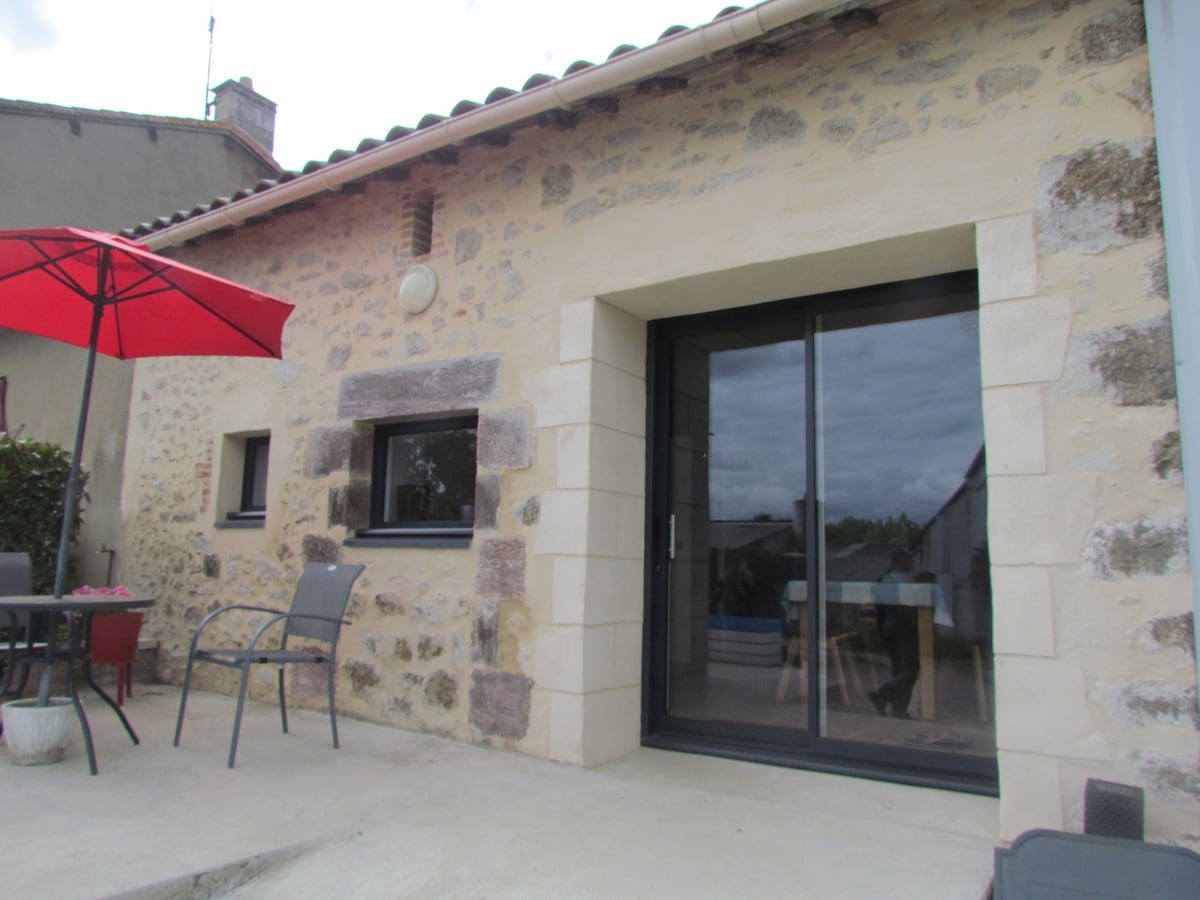 La petite maison à 25mns du Puy du fou.