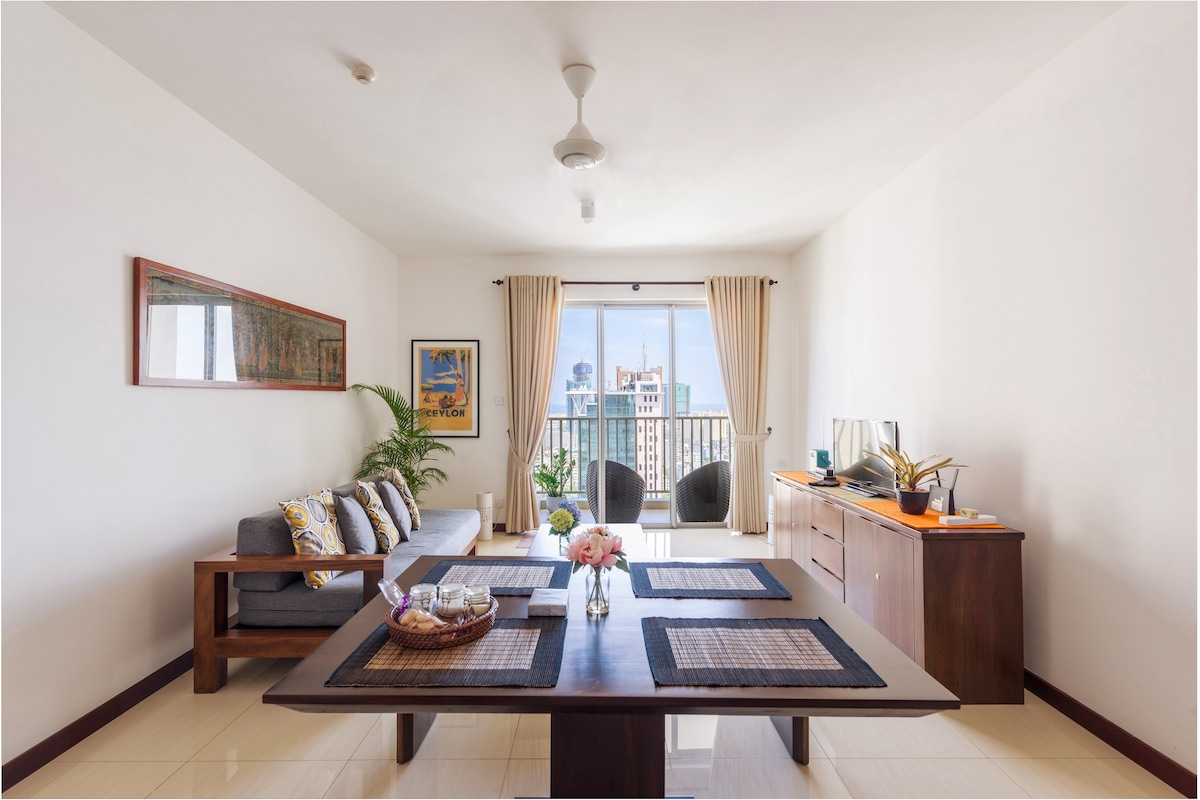 Colombo Lights -Luxury Two Bedroom Apartment