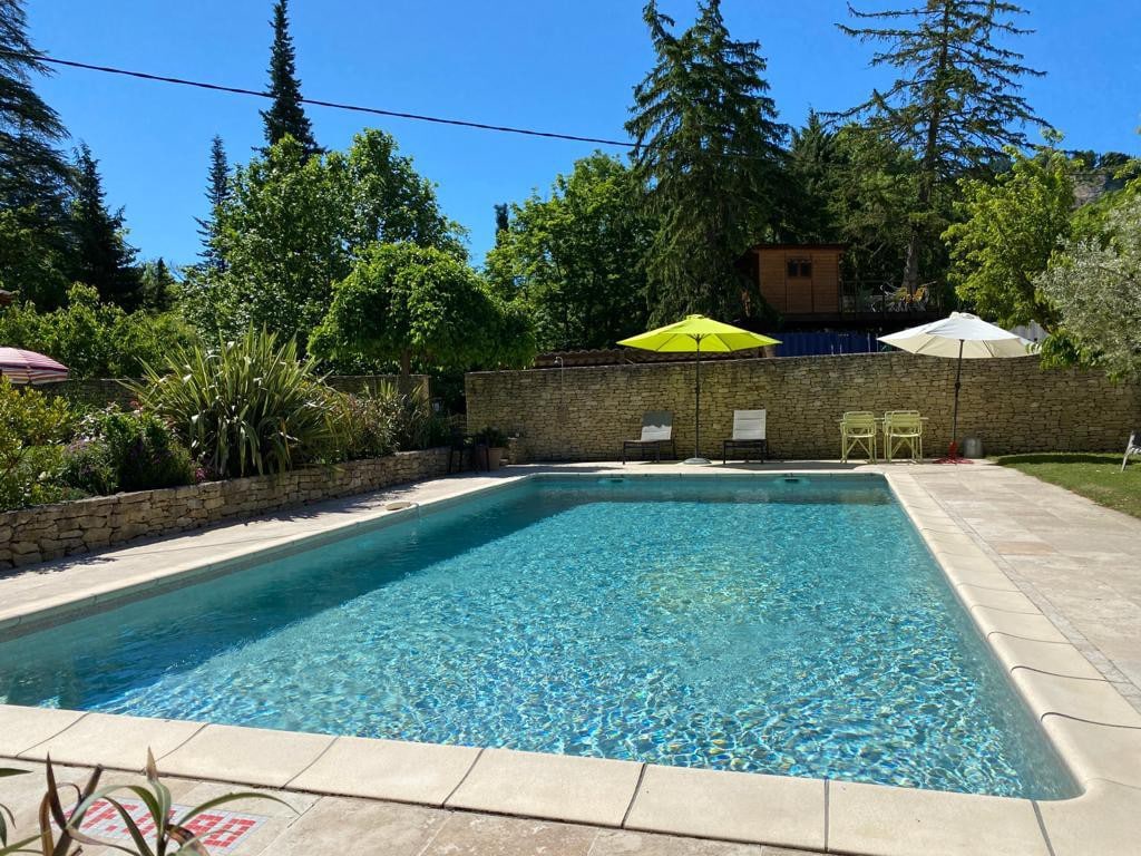 Provencal B&B "Coeur de Pigeon" South of France