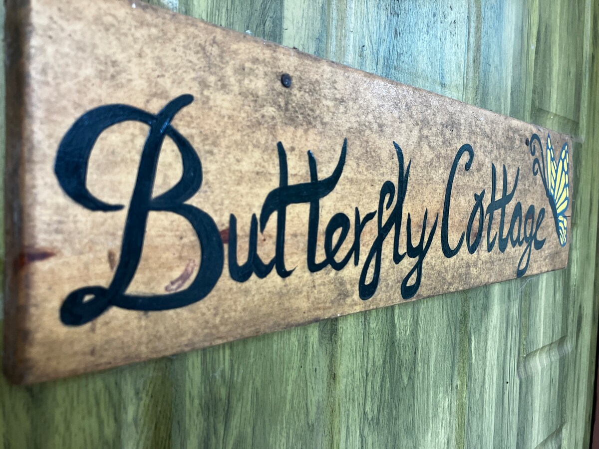 Butterfly Cottage in the beautiful Elagiri Hills
