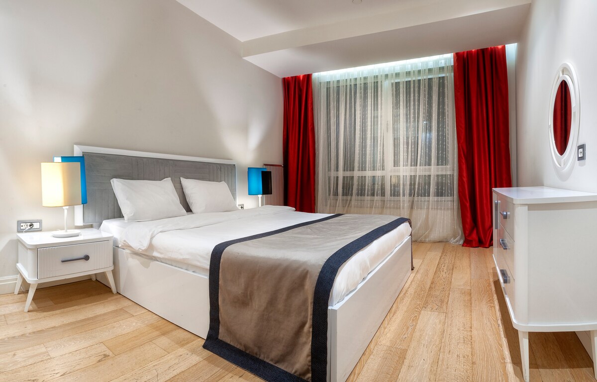 One Bedroom Flat in Beşiktaş