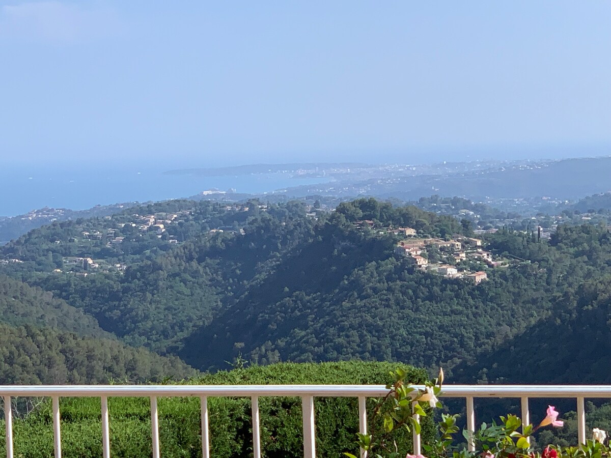 Villa Zen panoramic view over sea