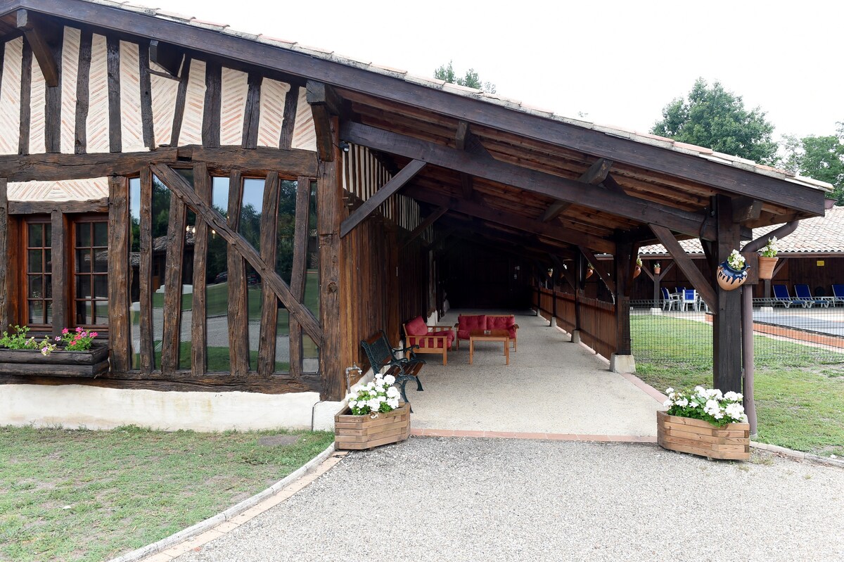 Gironde house 4 * ，私人热水浴缸，恒温泳池