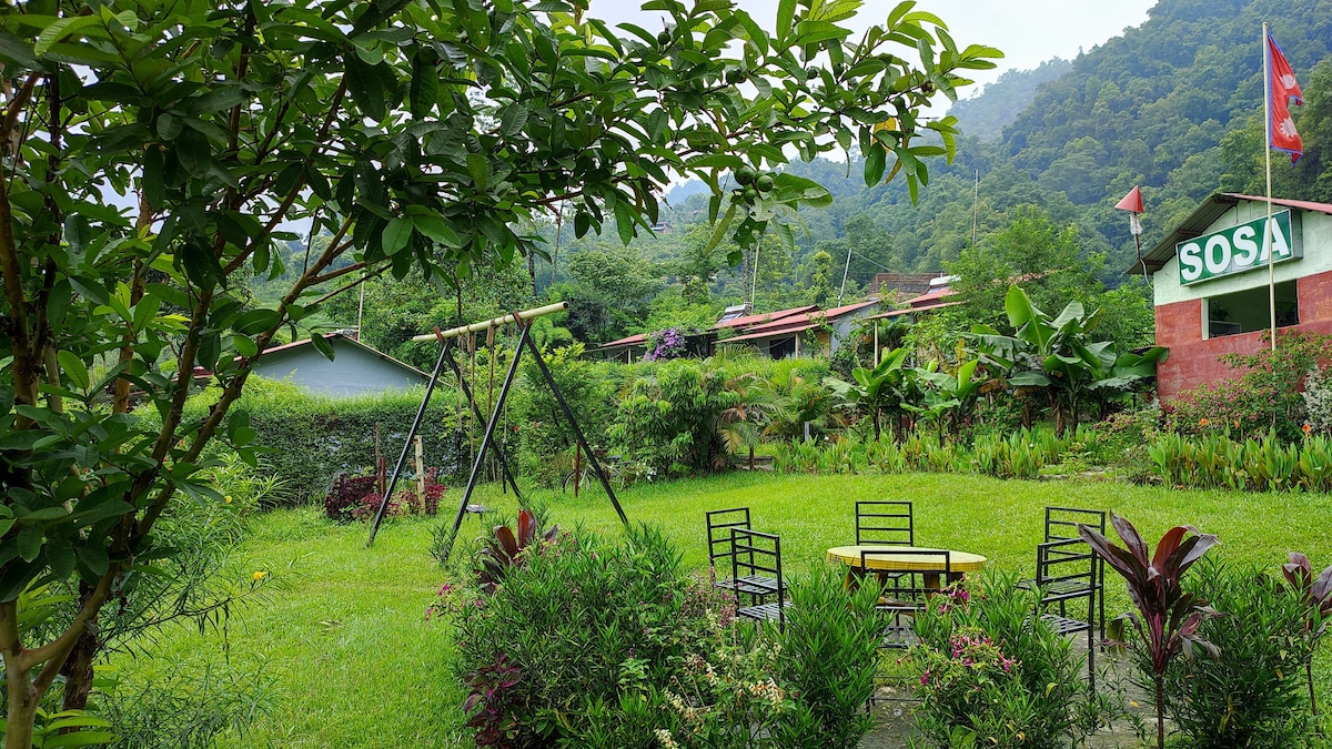 带独立厨房的SOSA床和餐厅