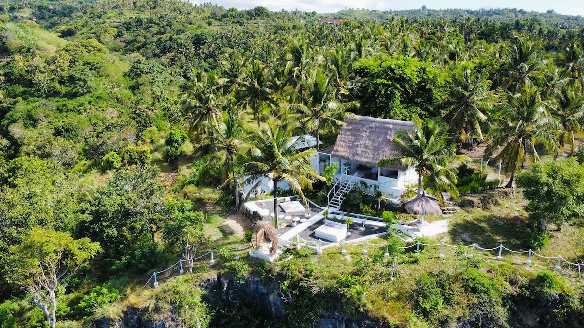 Tropical Glamping🌴 Open Air Romantic Bungalow♥️