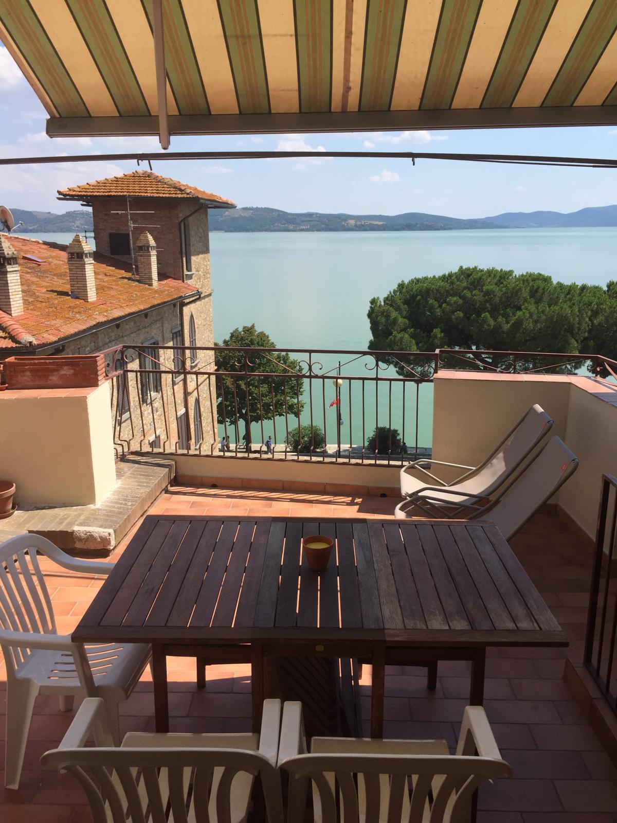 Terrazza a Passignano sul Trasimeno - Casa Rosina