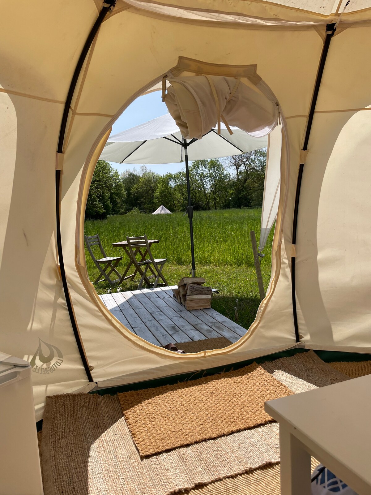 Glamping de lux Mid-room Retreat "Athere"