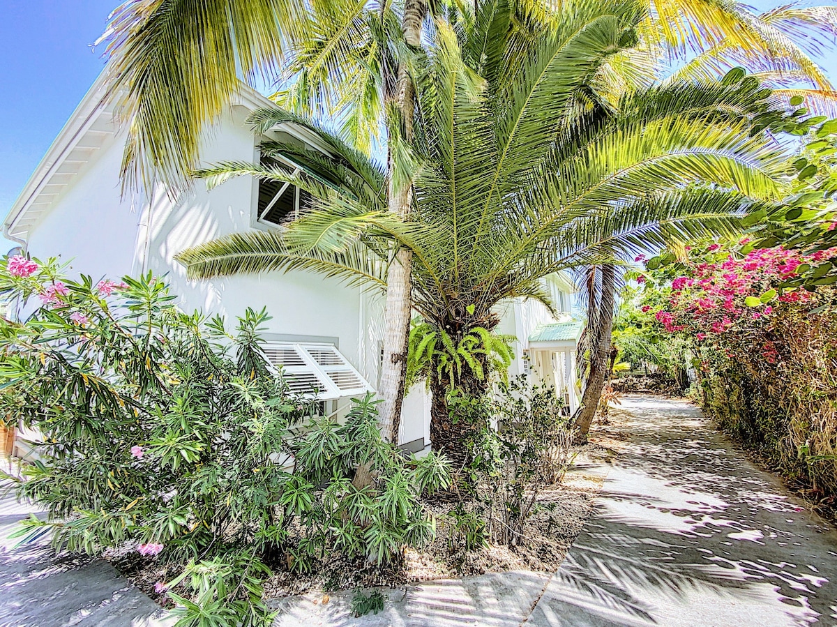 Villa Magellan,  250 m de la plage, piscine privée