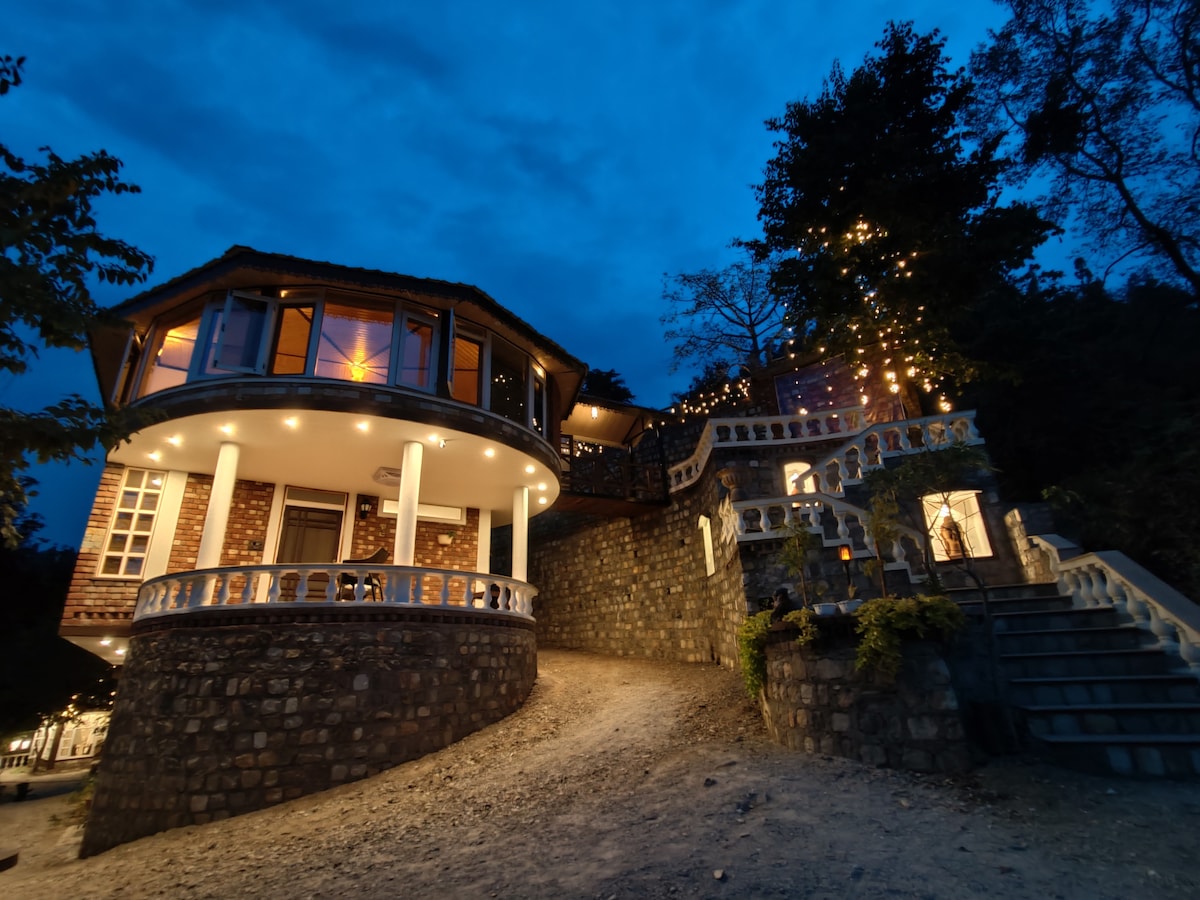 Harmony | Chateau de TATLI | Hilltop, Dehradun