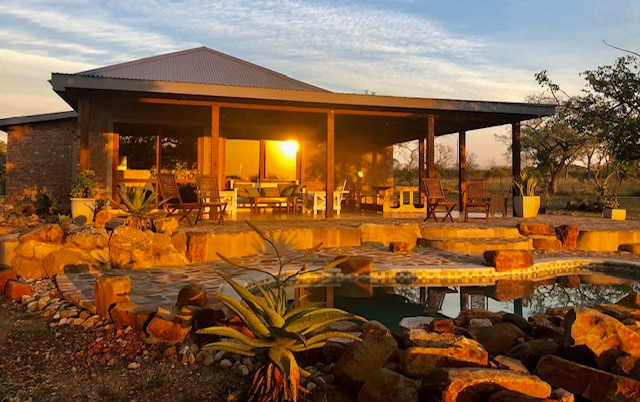 Dombeya Game Reserve的美丽「Mkhiweni小屋」