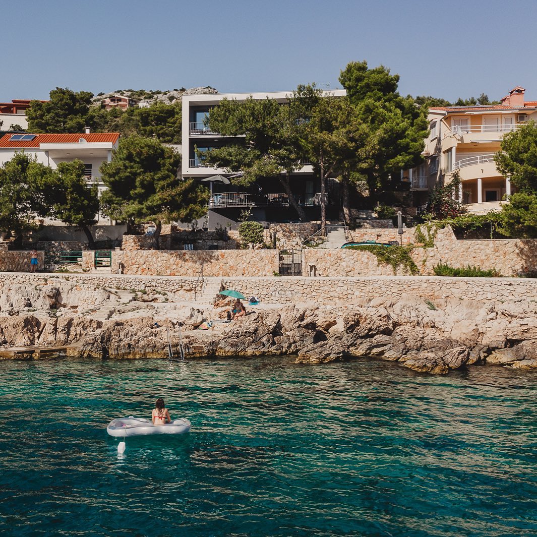 ~ Sunset Apartments by the Sea⁽³⁾ ~