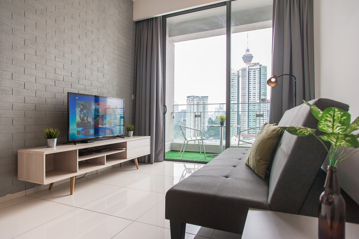 W6 The Robertson 1B1R Bukit Bintang KL （阳台）