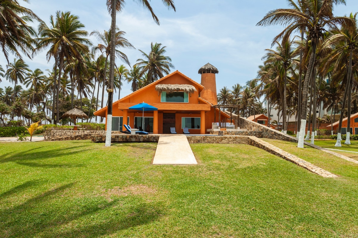 Villa San Vicente - Acapulco Diamante- Con Playa