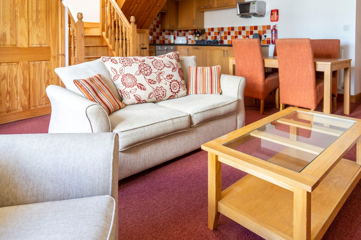 Granary Cottage, Hillside Caravan Park, Thirsk