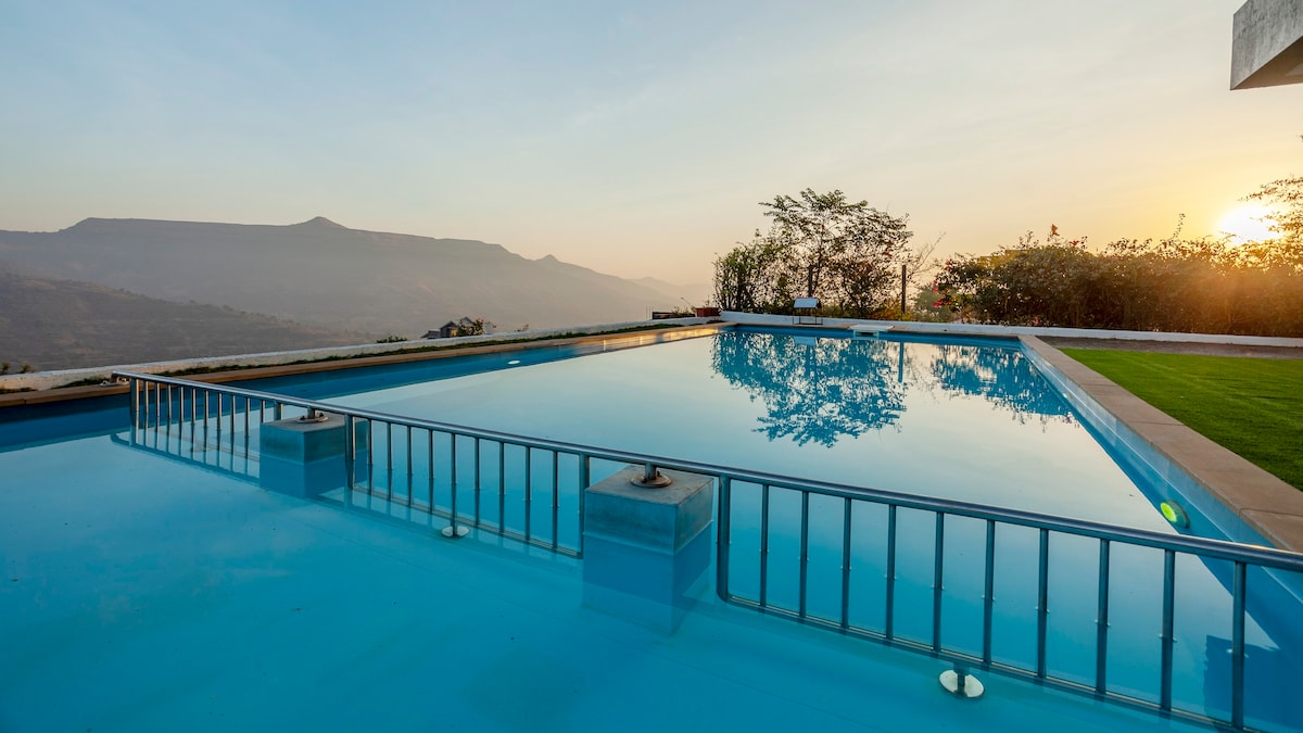 4 BHK Cliffside Villa with Chef and Pool, Lonavala