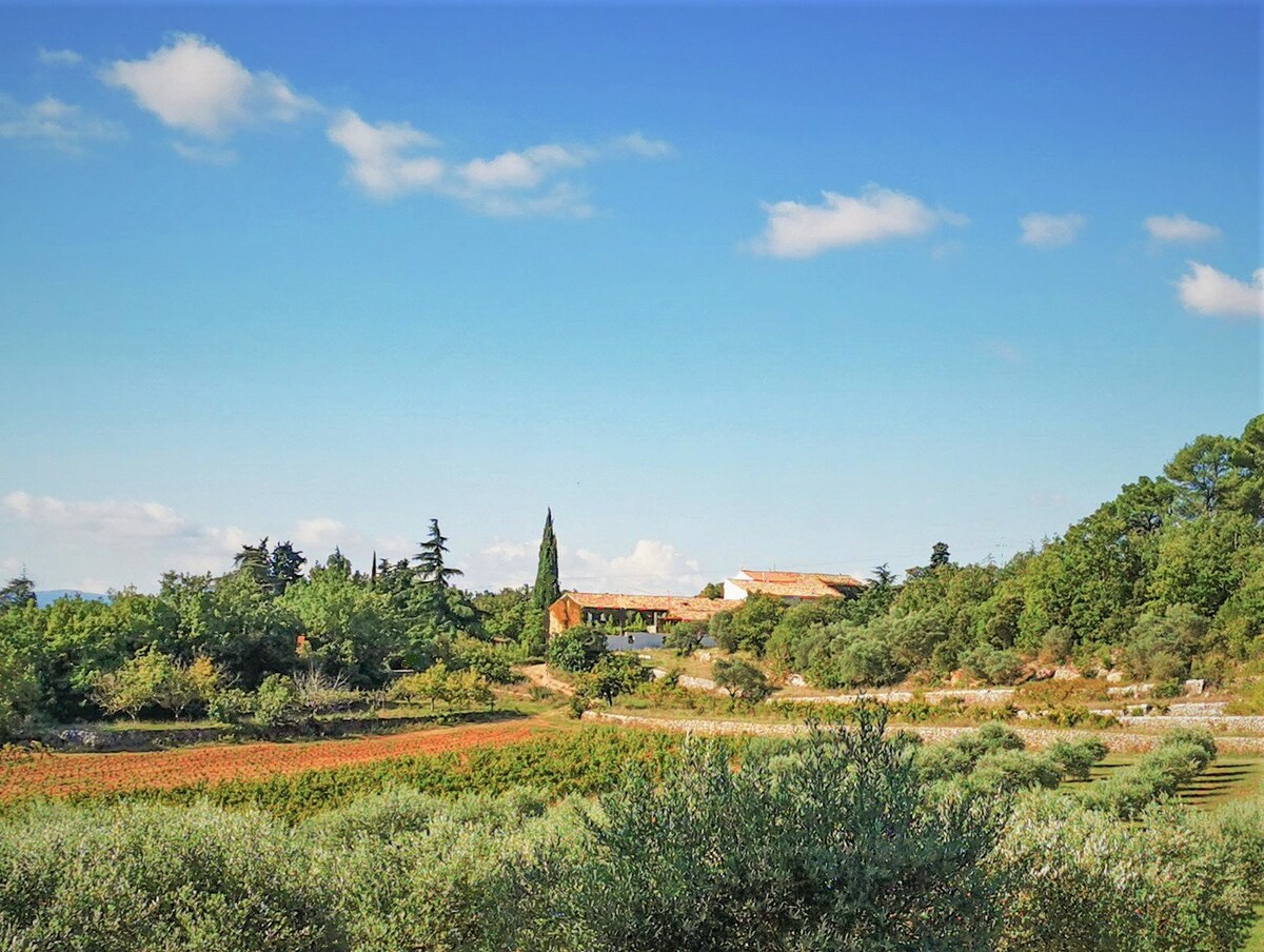 Domaine de Conillières , Gîte Le Patio