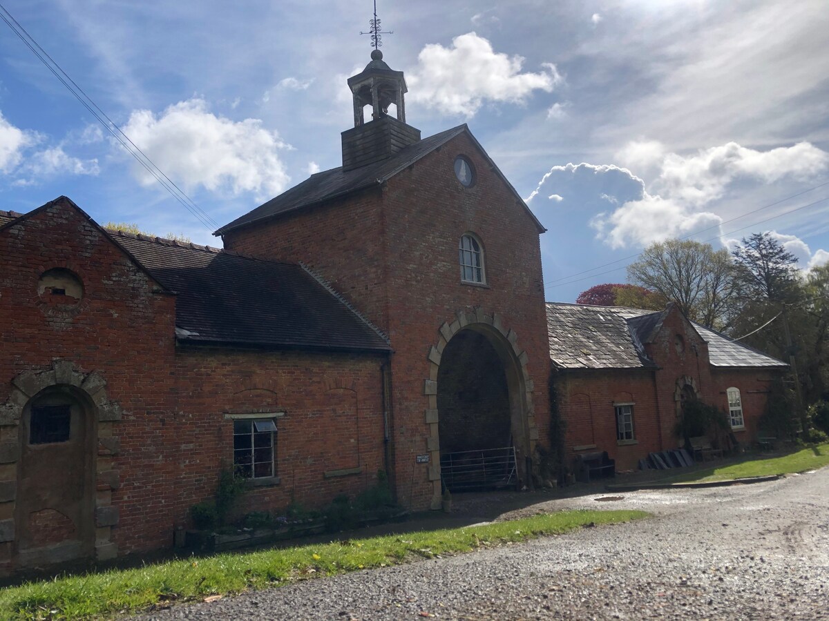 Worcestershire Farmhouse