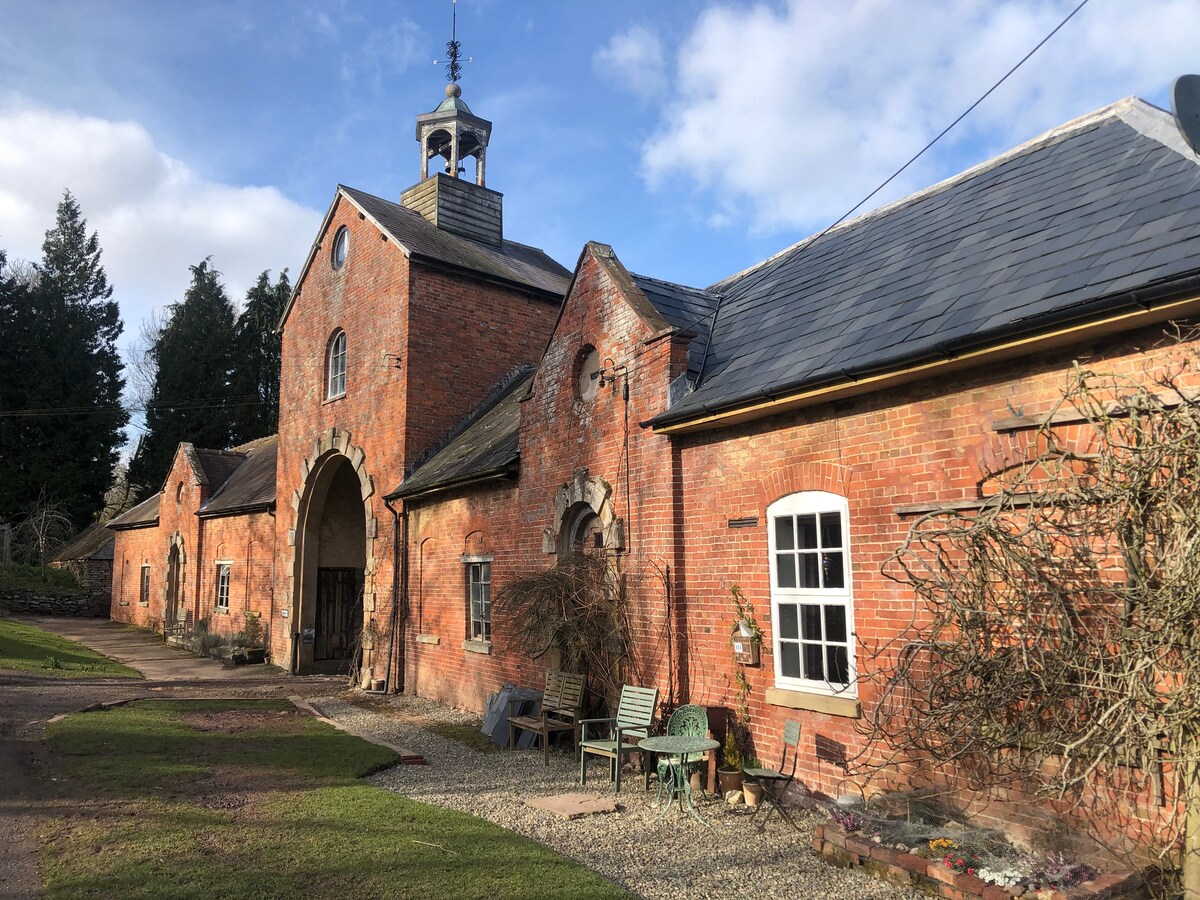 Worcestershire Farmhouse