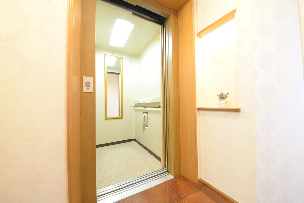 新宿3层独栋住宅（带室内电梯）