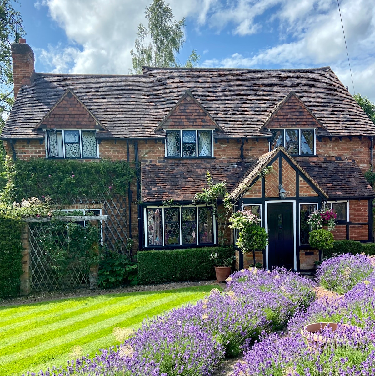 Beautiful English Cottage