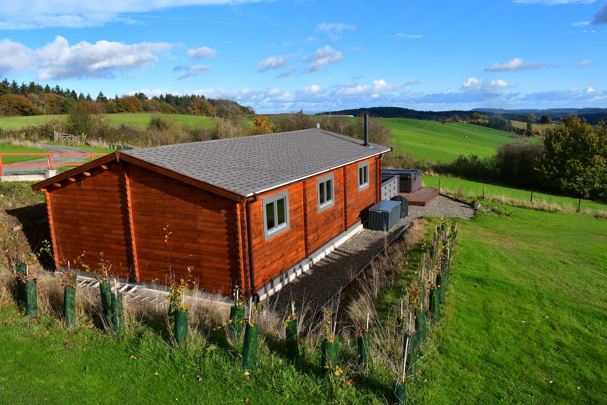 Long Wood Lodges -私人热水浴缸- Welsh Marches