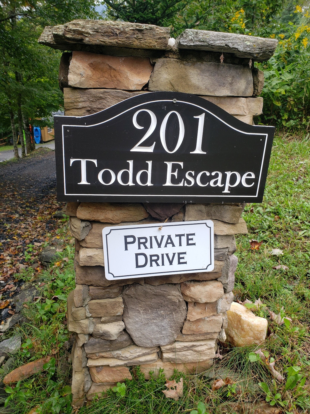 Todd Escape距离Boone 9.5英里，带全新私人平台