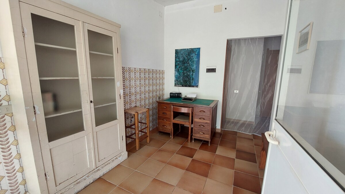 Cosy room 4km from the sea