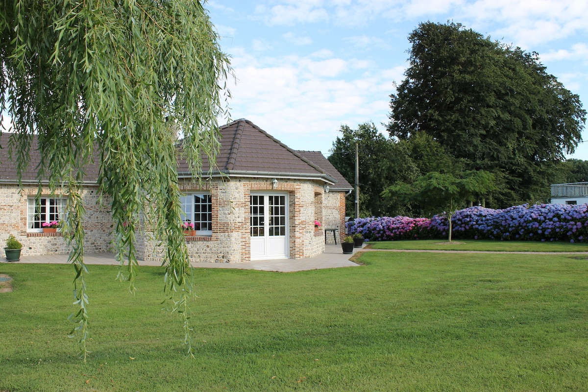 Gite les Hydrangeas in Angerville la martel