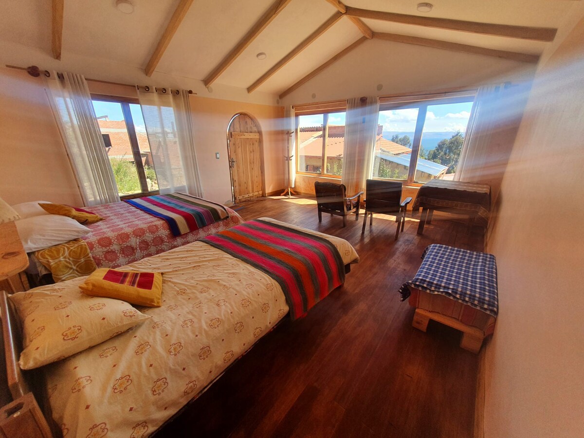 INKA PACHA小屋，有两张床和独立浴室