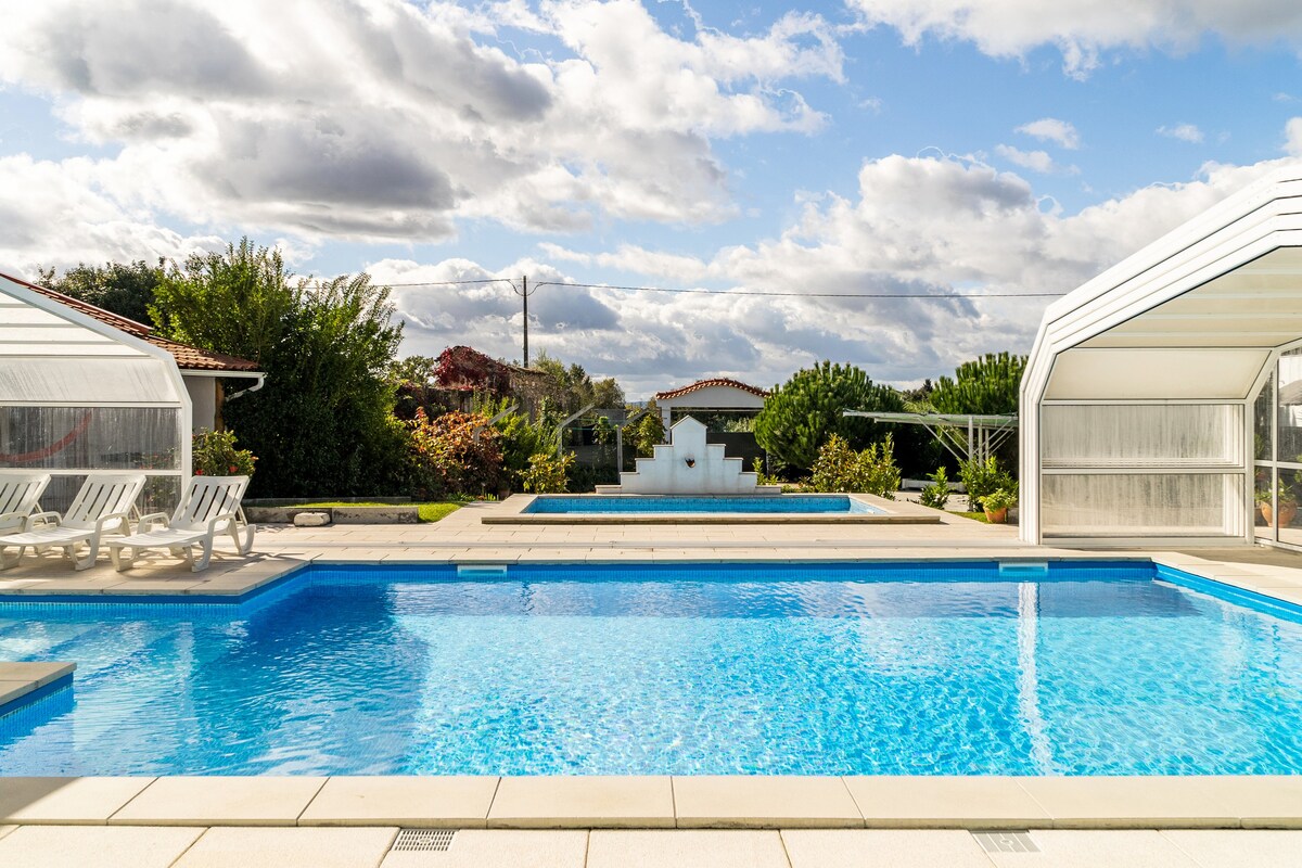 Pool Suite in 9Arches - 18th century family home