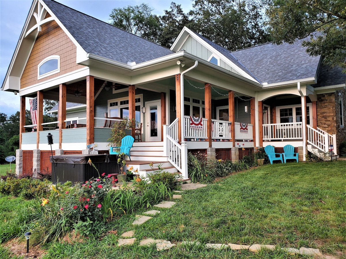 Treetop Suites at Trinity Farms