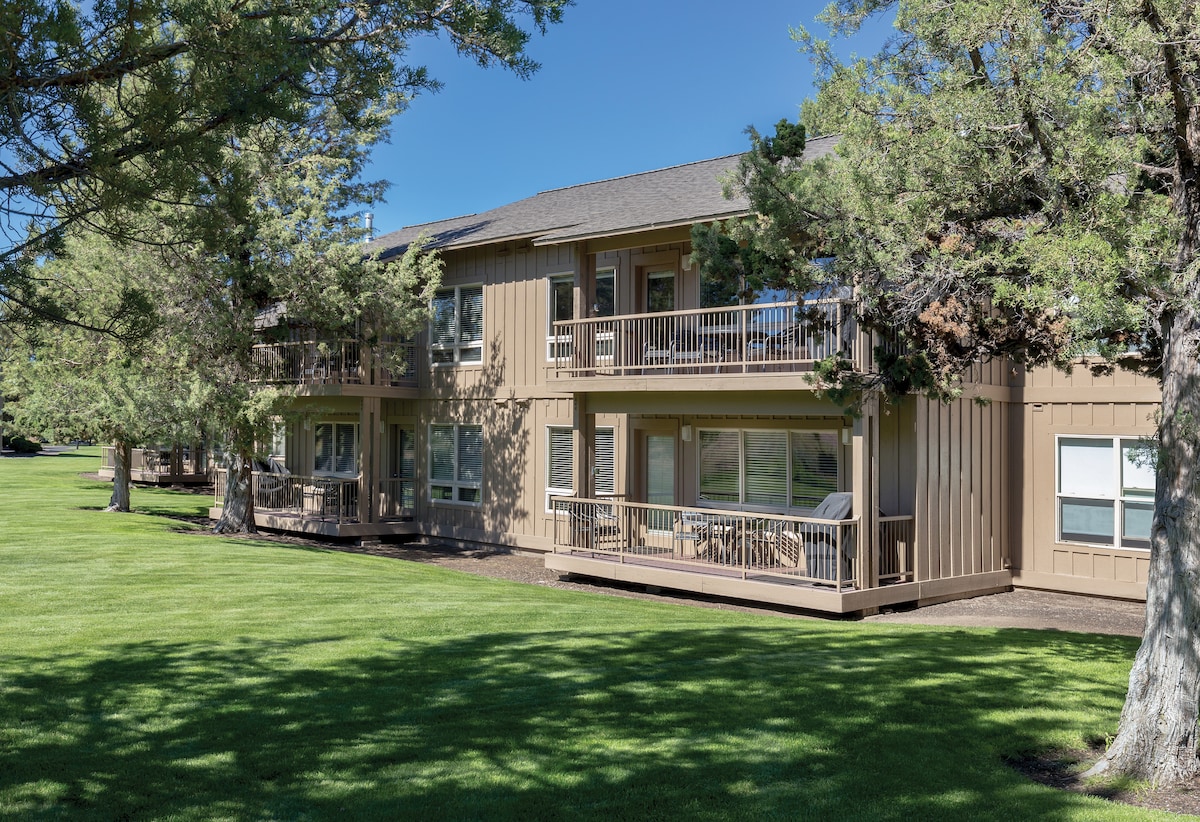 WorldMark Eagle Crest Two-Bedroom Suite