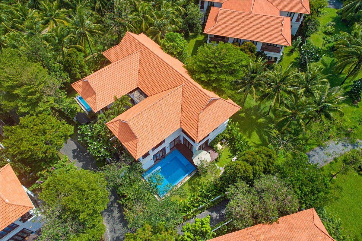 Emblemsea 7br in 2 separate villas Furama Resort