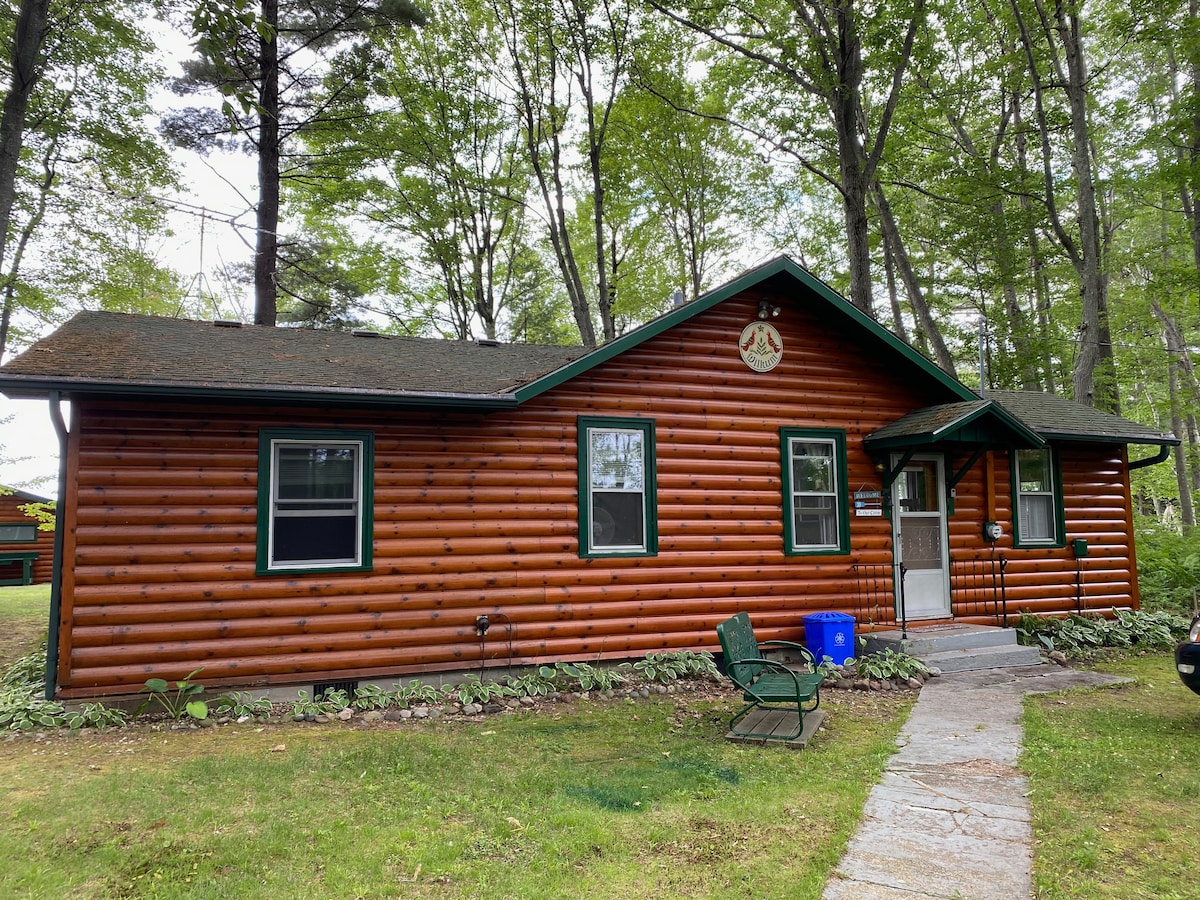 Shishebogama Lake Minocqua海滨小屋